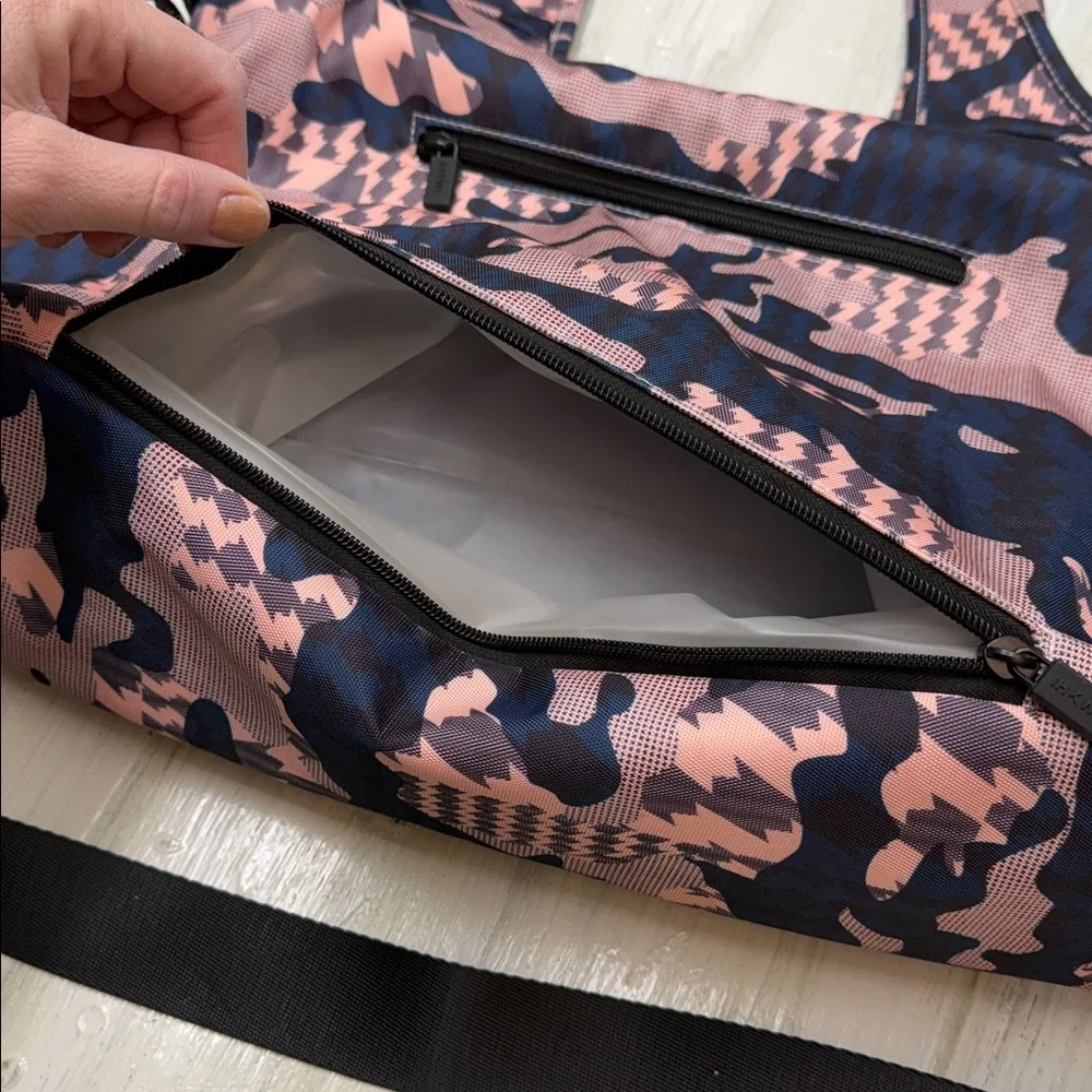 IHKWIP Everyday Shopper Tote with Crossbody Strap Pink and Blue Blush Camo